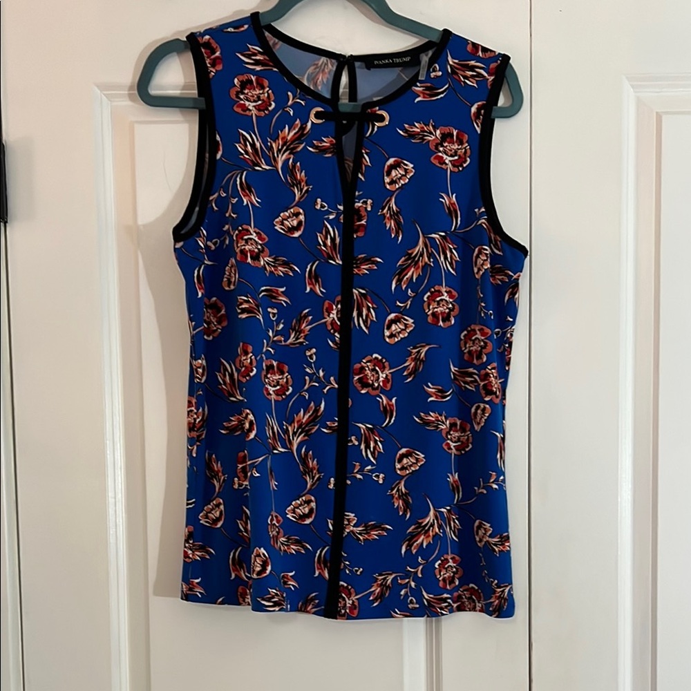Ivanka Trump Blue Floral tank Top Blouse size M